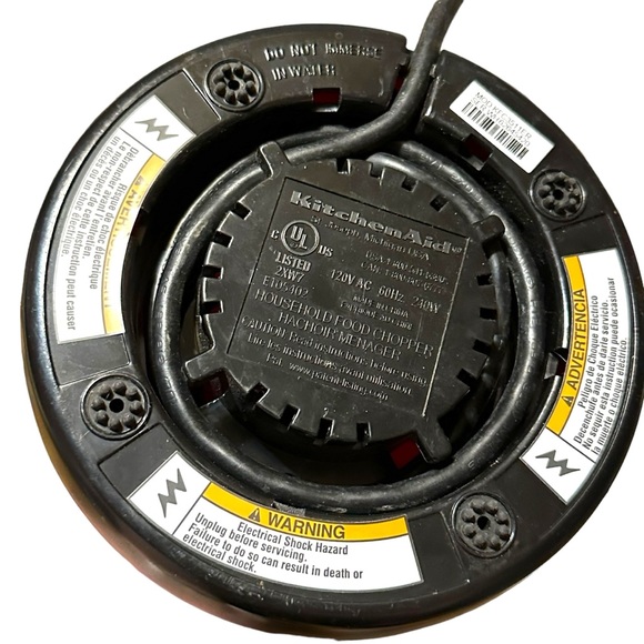 KitchenAid 3.5 Cup Food Chopper Mini Processor KFC3511ER Red Motor Base - Picture 5 of 6